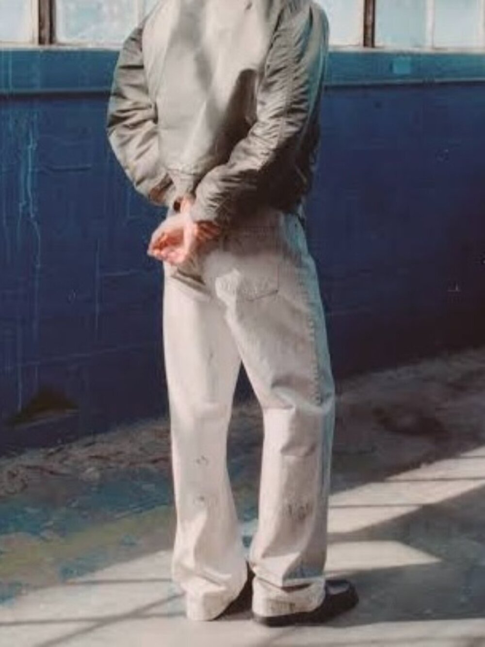 Bare Knuckles Javier White Morrison Wash Wide Leg Denim Jeans 28‎